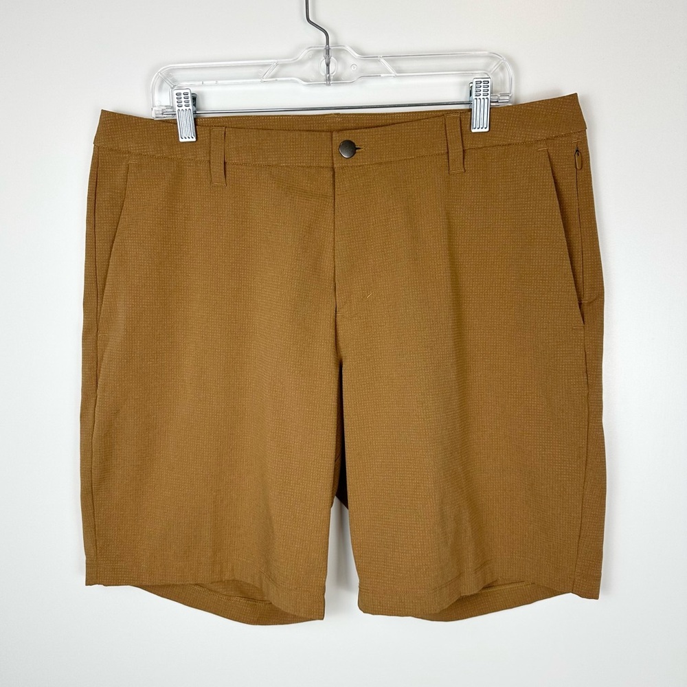 Lululemon Commission Shorts 9”